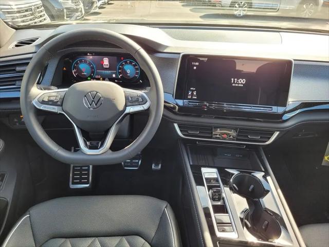 2026 Volkswagen Atlas Cross Sport SEL Premium R-Line