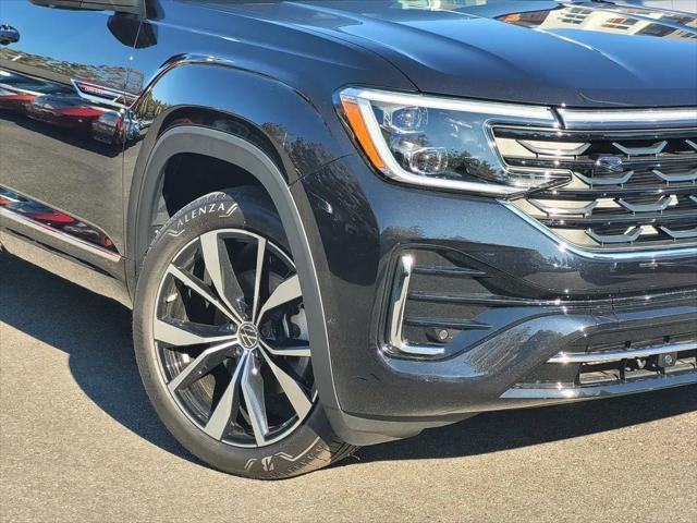 2026 Volkswagen Atlas Cross Sport SEL Premium R-Line