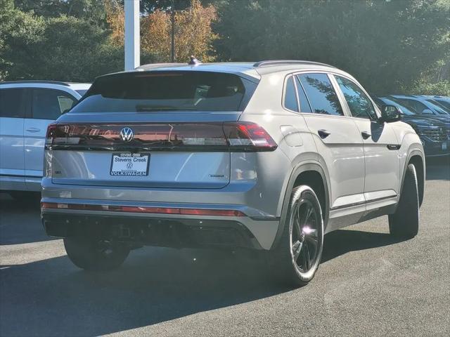 2026 Volkswagen Atlas Cross Sport SEL R-Line Black