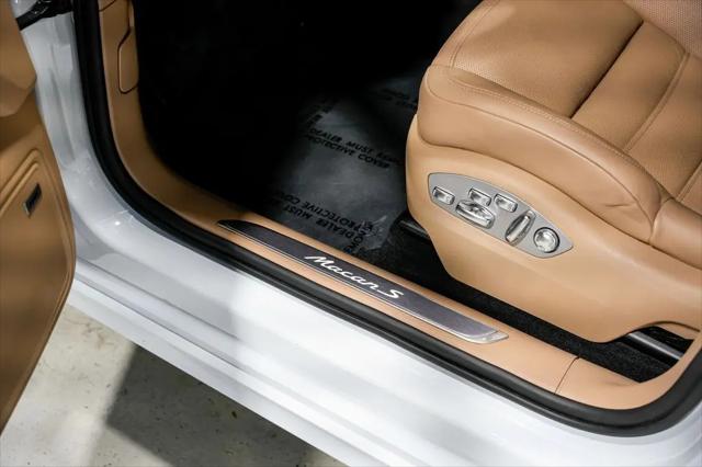 2023 Porsche Macan S