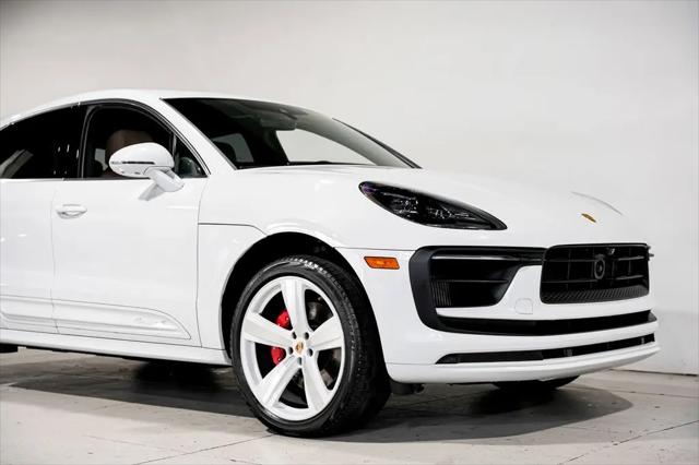 2023 Porsche Macan S