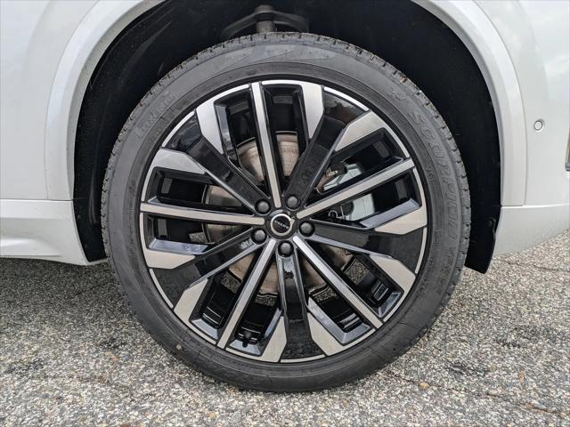 2026 Volvo XC90 Plus, B6 AWD Gas mild hybrid, Gasoline, Bright, 7 Seats