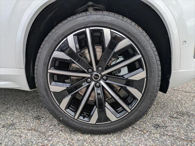 2026 Volvo XC90 Plus, B6 AWD Gas mild hybrid, Gasoline, Bright, 7 Seats