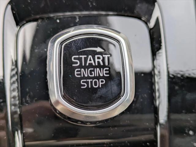 2026 Volvo XC90 Plus, B6 AWD Gas mild hybrid, Gasoline, Bright, 7 Seats