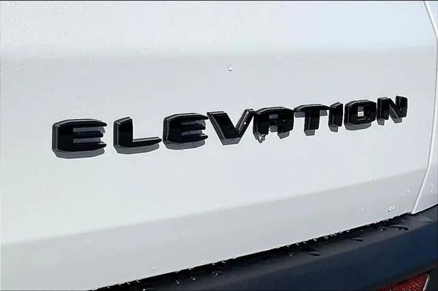 2026 GMC Acadia Elevation FWD