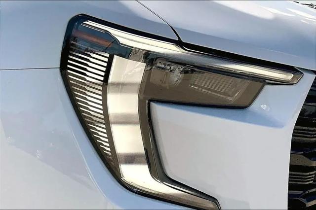 2026 GMC Acadia Elevation FWD