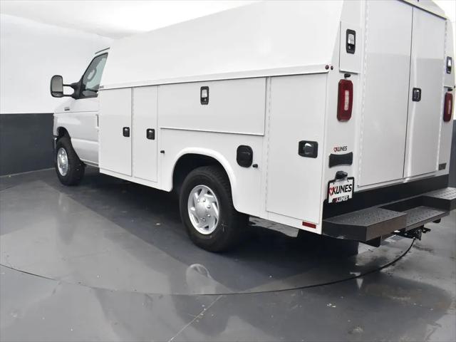 2026 Ford E-350 Cutaway E-Series Cutaway