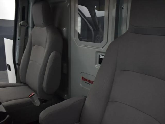 2026 Ford E-350 Cutaway E-Series Cutaway