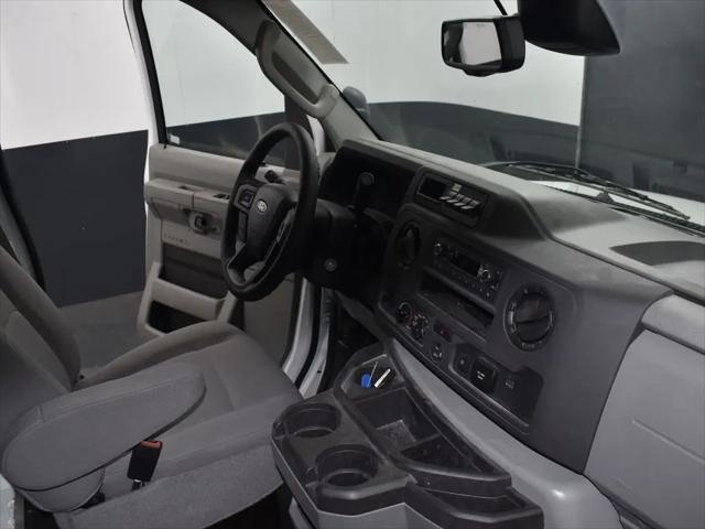 2026 Ford E-350 Cutaway E-Series Cutaway