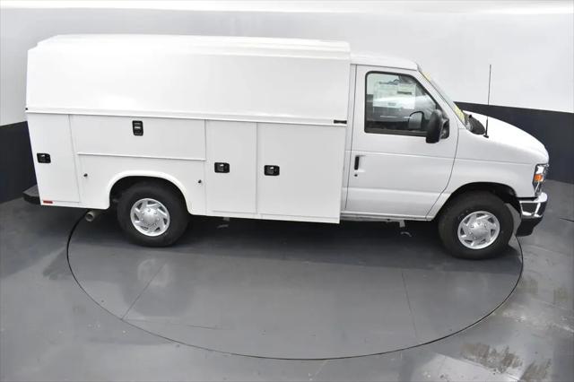 2026 Ford E-350 Cutaway E-Series Cutaway