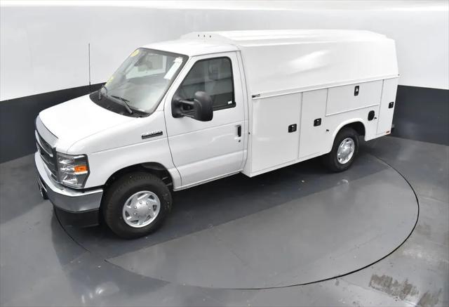 2026 Ford E-350 Cutaway E-Series Cutaway