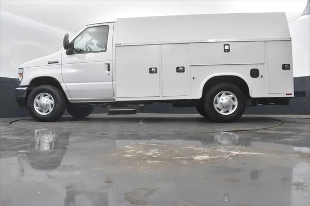 2026 Ford E-350 Cutaway E-Series Cutaway
