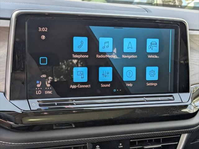 2026 Volkswagen Atlas SE with Technology
