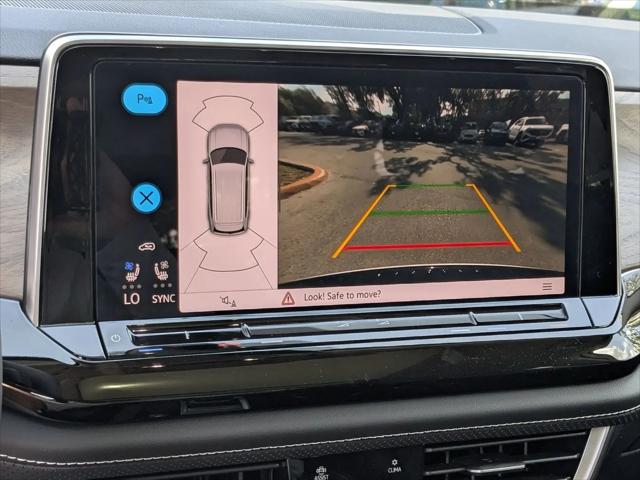 2026 Volkswagen Atlas SE with Technology