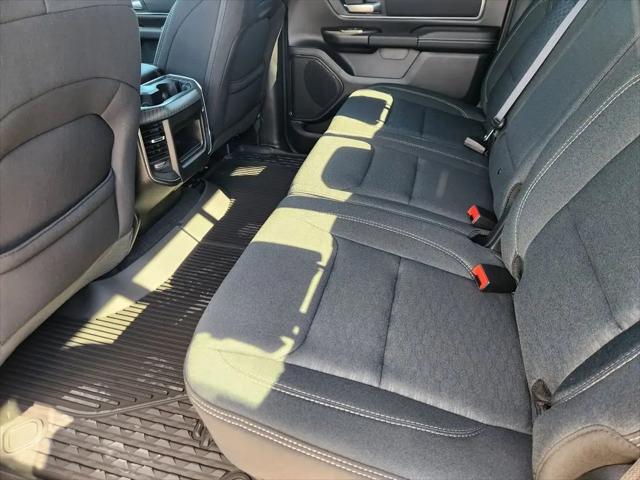 2026 Ram 1500 Lone Star Crew Cab 4x4 5'7" Box