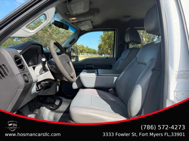 2011 Ford F-350 Base