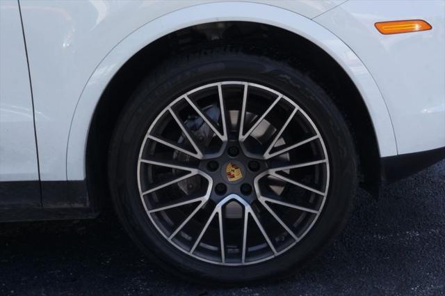 2020 Porsche Cayenne Base