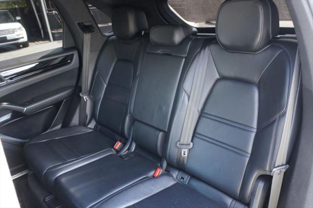 2020 Porsche Cayenne Base