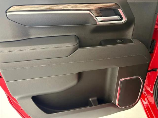 2026 Chevrolet Silverado 1500 4WD Crew Cab Standard Bed LT