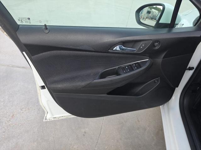 2017 Chevrolet Cruze LS Auto
