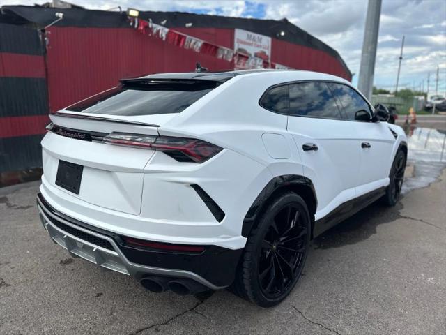 2021 Lamborghini Urus Base