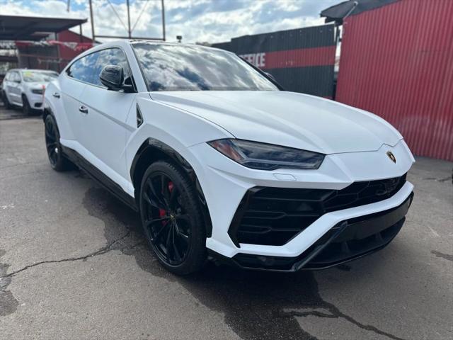 2021 Lamborghini Urus Base