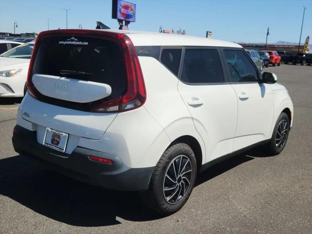 2022 Kia Soul LX