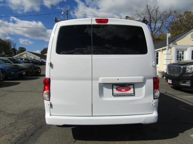 2019 Nissan NV200 SV