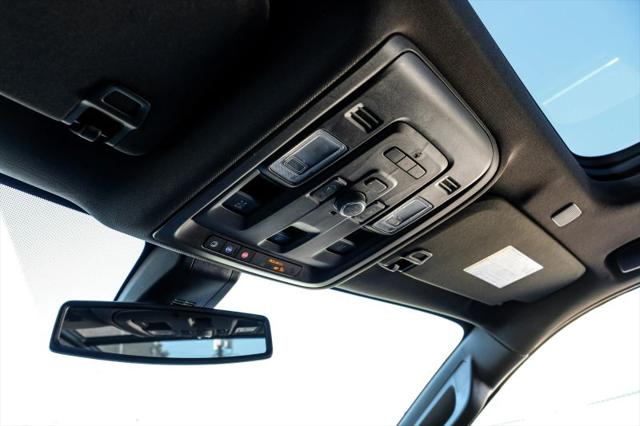 2022 GMC Yukon XL 2WD SLT