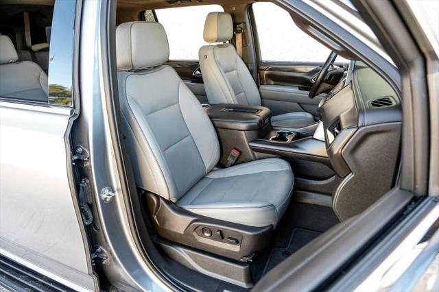 2022 GMC Yukon XL 2WD SLT