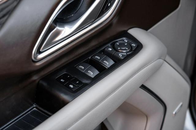 2022 GMC Yukon XL 2WD SLT