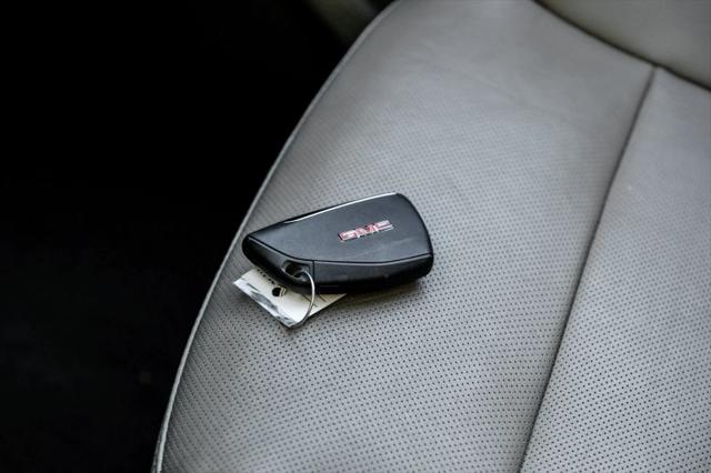 2022 GMC Yukon XL 2WD SLT