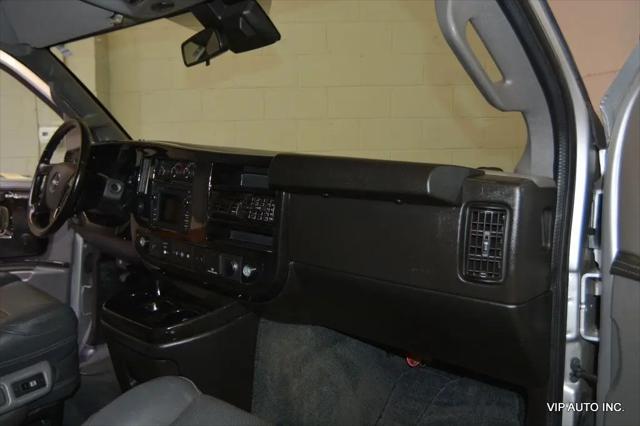2020 GMC Savana Cargo RWD 2500 Extended Wheelbase Work Van