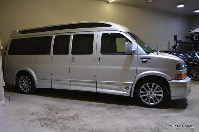 2020 GMC Savana Cargo RWD 2500 Extended Wheelbase Work Van