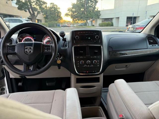 2011 Dodge Grand Caravan Express