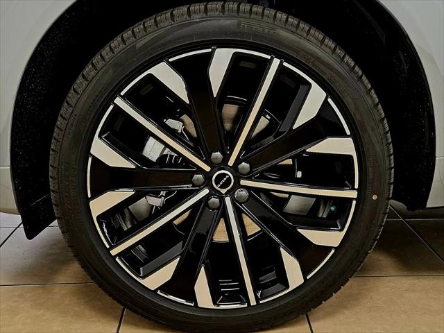 2026 Volvo XC60 B5 Ultra