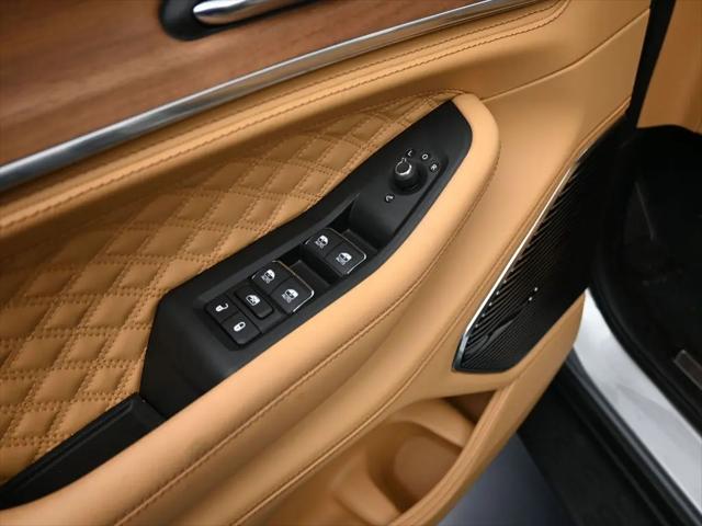 2025 Jeep Grand Cherokee Summit Reserve 4x4