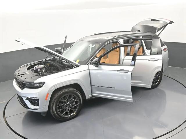 2025 Jeep Grand Cherokee Summit Reserve 4x4