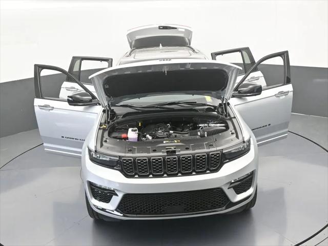 2025 Jeep Grand Cherokee Summit Reserve 4x4