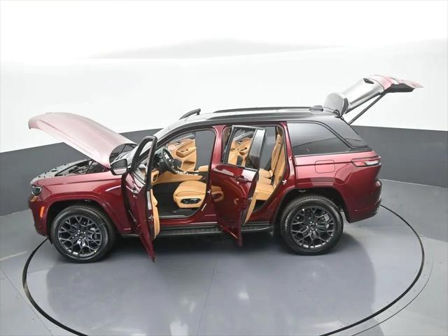 2025 Jeep Grand Cherokee Summit Reserve 4x4