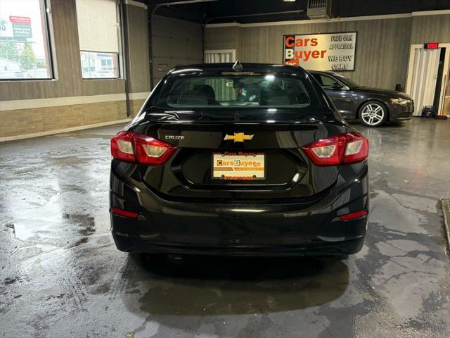 2017 Chevrolet Cruze LS Auto