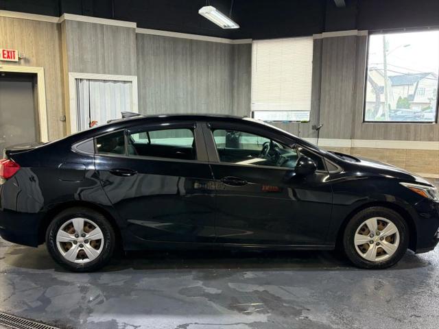 2017 Chevrolet Cruze LS Auto