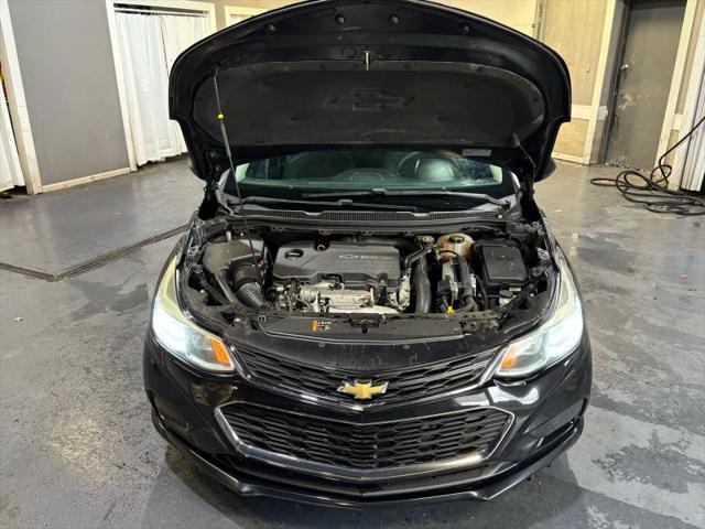 2017 Chevrolet Cruze LS Auto