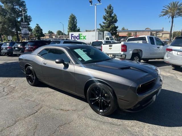 2018 Dodge Challenger SXT Plus