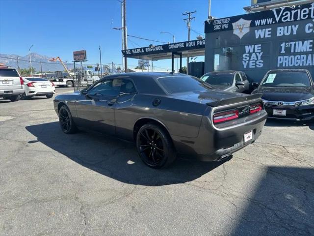 2018 Dodge Challenger SXT Plus