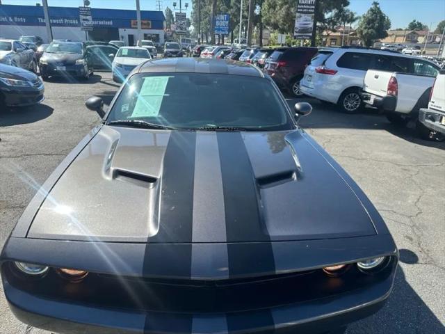 2018 Dodge Challenger SXT Plus