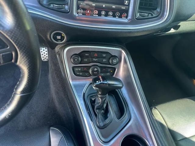 2018 Dodge Challenger SXT Plus