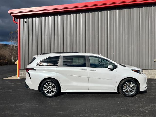 2023 Toyota Sienna XLE for sale in Oneonta, NY