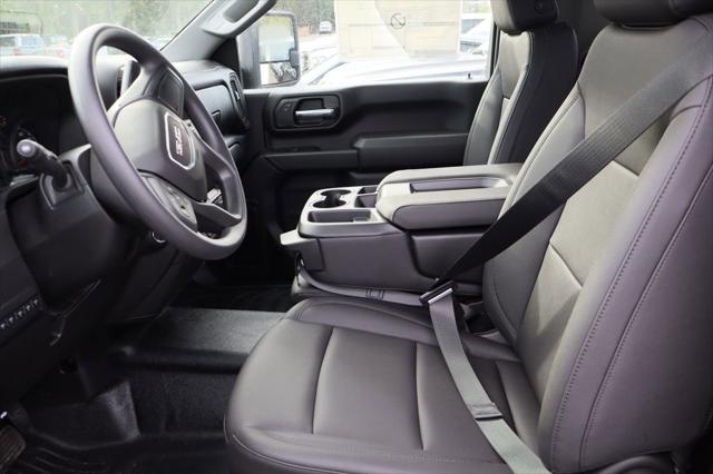 2026 GMC Sierra 3500HD CC Pro