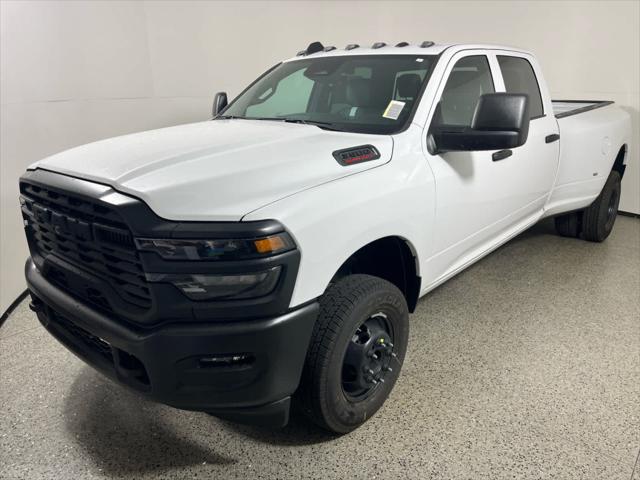 2026 RAM Ram 3500 RAM 3500 TRADESMAN CREW CAB 4X4 8 BOX 2026 RAM Ram 3500 RAM 3500 TRADESMAN CREW CAB 4X4 8 BOX